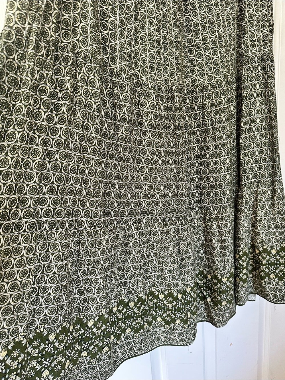 Max Studio Olive Printed Sleeveless Maxi Dress - Picture 7 of 8